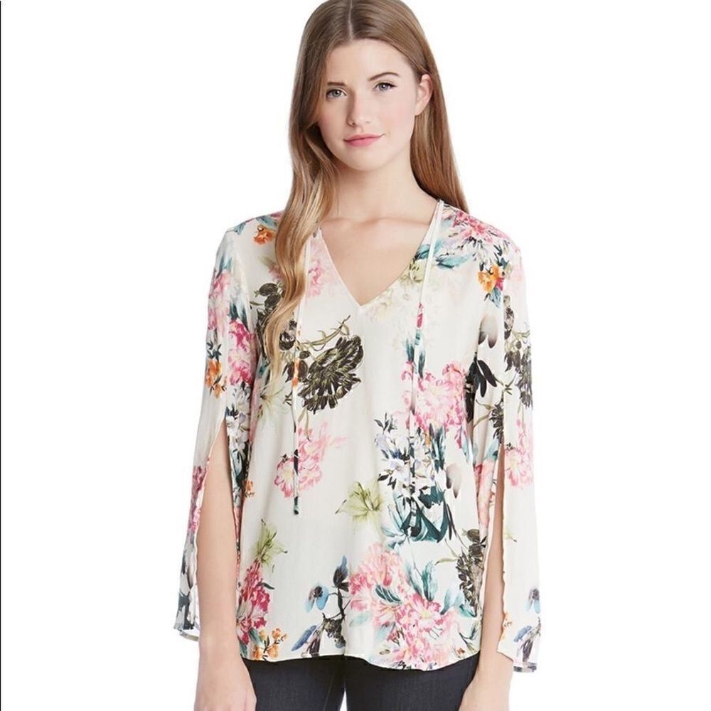 FifteenโTwentyโcreamย floralโprintโbohoโblouse-S